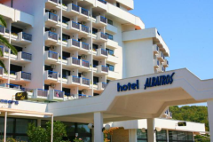 CORPUS B - Hotel Albatros