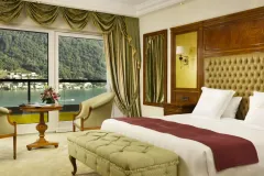 Magnificent Swiss 5 star boutique resort hotel (85 rooms) for SALE