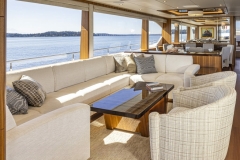 Ocean Alexander 100 Skylounge Yacht “Lanikai” For Sale