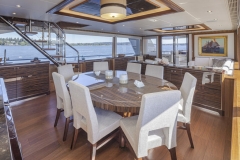 Ocean Alexander 100 Skylounge Yacht “Lanikai” For Sale